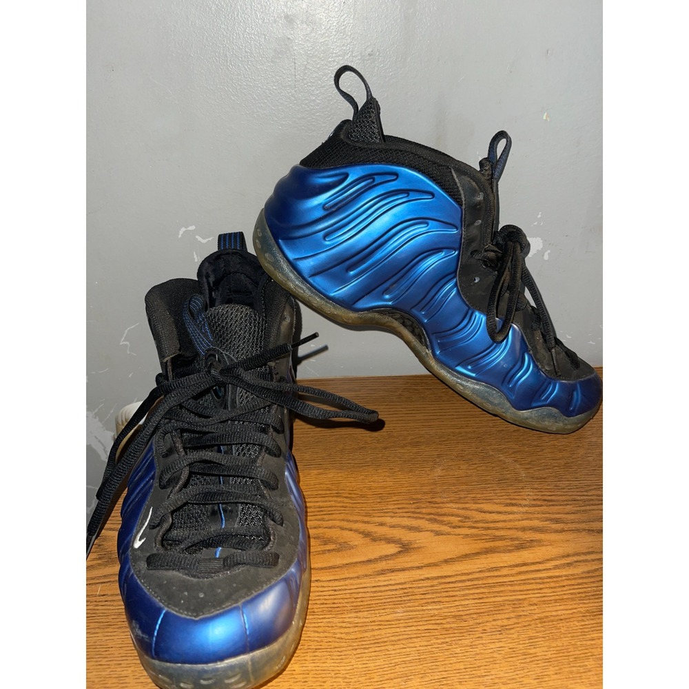 Size 11 - Nike Air Foamposite One 2011 Royal - Picture 4 of 11